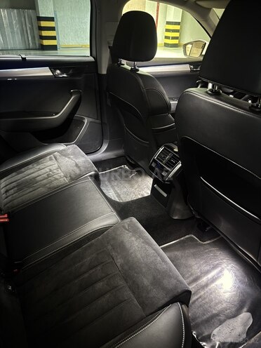 Skoda Superb-12