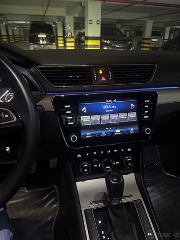 Skoda Superb-10