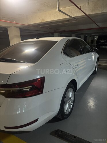 Skoda Superb-3