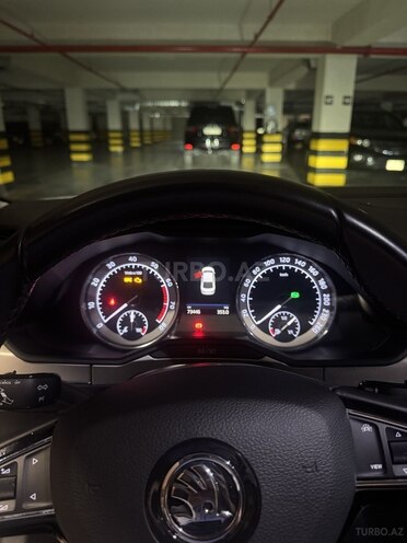 Skoda Superb-11