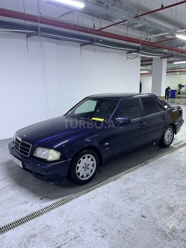 Mercedes C 180-7