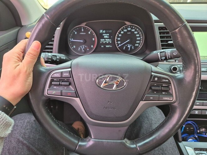 Hyundai Avante 2016, 170,000 km - 1.6 l - Bakı