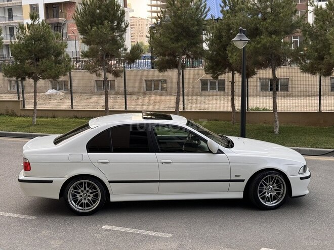 BMW 530 2002, 230,000 km - 3.0 l - Sumqayıt