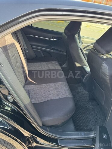 Toyota Camry-6