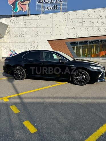 Toyota Camry-2