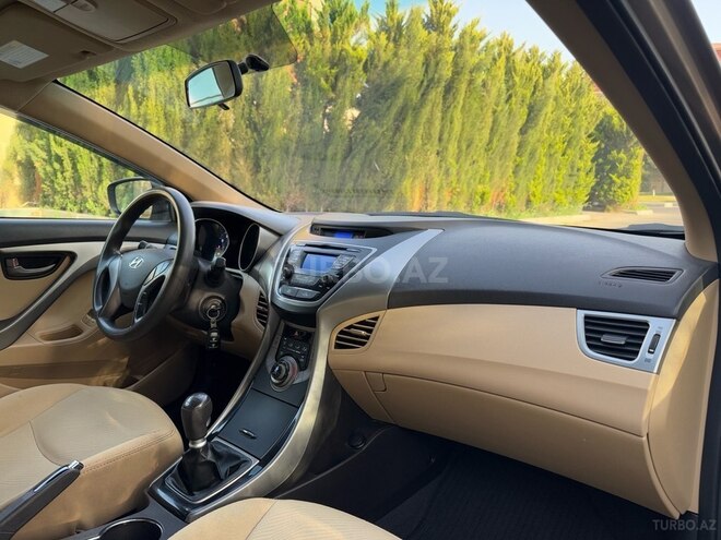 Hyundai Elantra 2013, 134,000 km - 1.8 l - Bakı