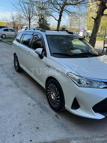 Toyota Corolla Fielder 2018, 200,000 km - 1.5 l - Bakı