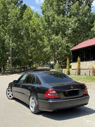Mercedes E 320 2002, 305,557 km - 3.2 l - Şəmkir