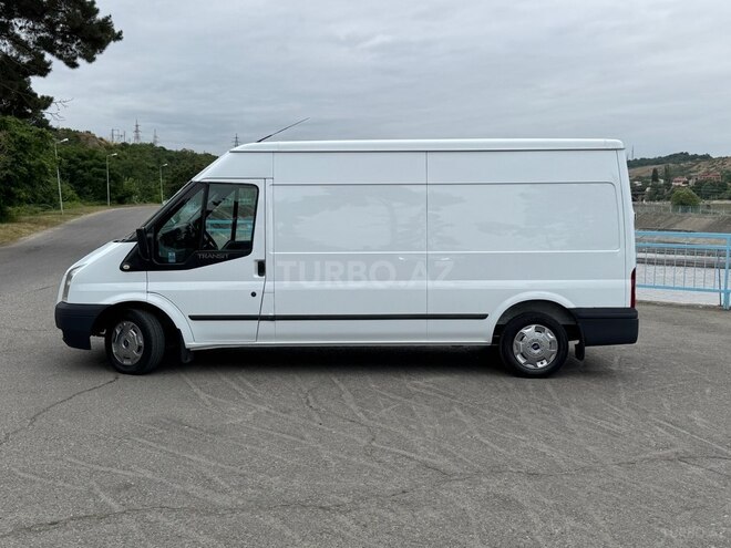 Ford Transit 2013, 280,000 km - 2.2 л - Quba