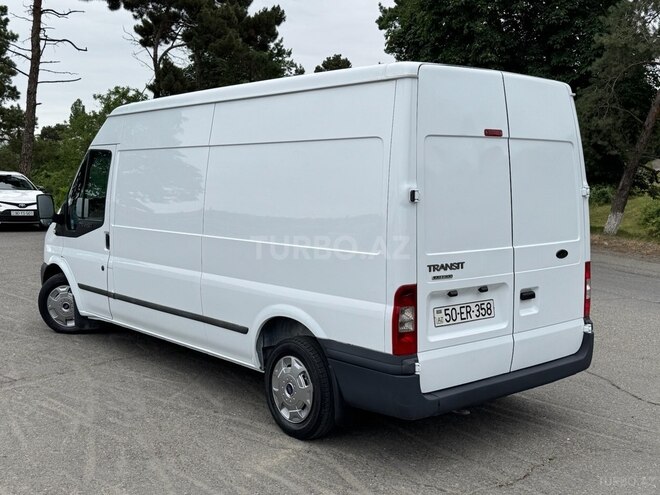 Ford Transit 2013, 280,000 km - 2.2 л - Quba