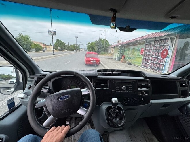 Ford Transit 2013, 280,000 km - 2.2 л - Quba