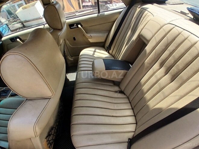 Mercedes 190 1992, 315,000 km - 2.0 l - Bakı