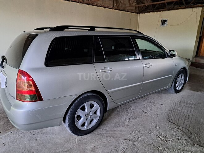 Toyota Corolla 2004, 298,551 km - 1.4 l - Beyləqan