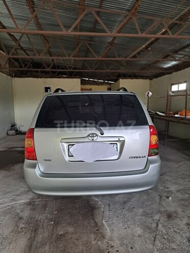 Toyota Corolla 2004, 298,551 km - 1.4 l - Beyləqan