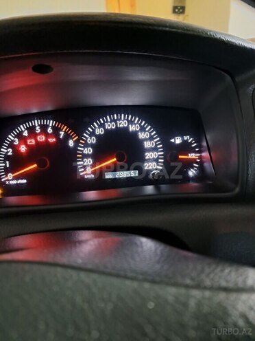 Toyota Corolla 2004, 298,551 km - 1.4 l - Beyləqan