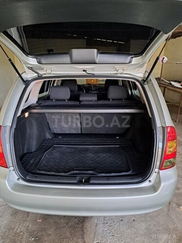 Toyota Corolla 2004, 298,551 km - 1.4 l - Beyləqan