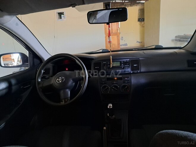 Toyota Corolla 2004, 298,551 km - 1.4 l - Beyləqan
