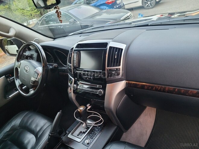 Toyota Land Cruiser 2012, 190,000 km - 4.6 l - Bakı