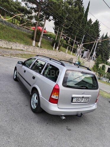 Opel Astra 2001, 229,000 km - 1.6 l - Şəki