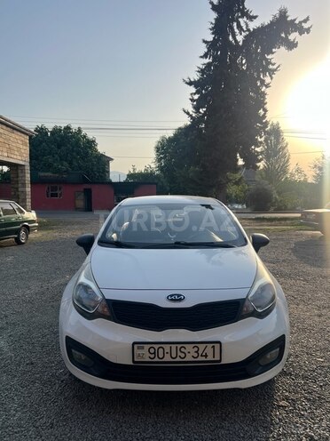 Kia Rio 2013, 260,600 km - 1.4 l - Lənkəran