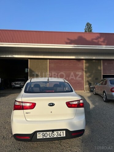 Kia Rio 2013, 260,600 km - 1.4 l - Lənkəran
