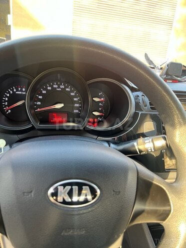 Kia Rio 2013, 260,600 km - 1.4 l - Lənkəran