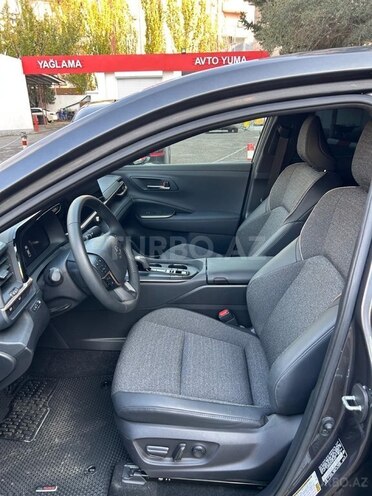 Toyota Crown 2024, 1,609 km - 2.5 л - Bakı