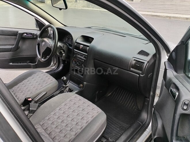 Opel Astra 2001, 229,000 km - 1.6 l - Şəki
