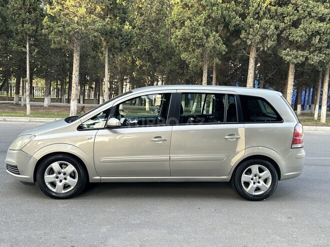 Opel Zafira 2006, 306,000 km - 2.2 l - Sumqayıt