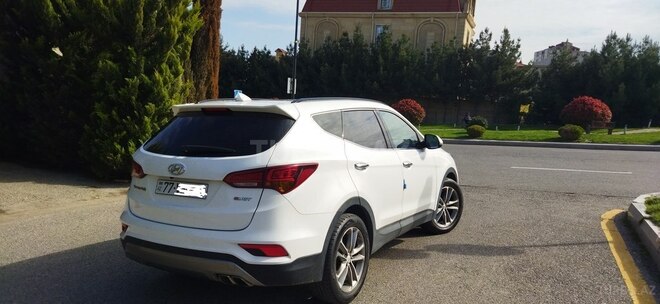 Hyundai Santa Fe 2016, 220,000 km - 2.0 l - Bakı