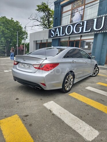 Hyundai Sonata 2014, 211,146 km - 2.0 l - Qusar