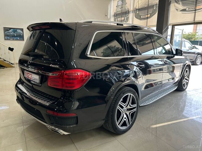 Mercedes GL 500 4MATIC 2013, 195,900 km - 4.7 l - Bakı