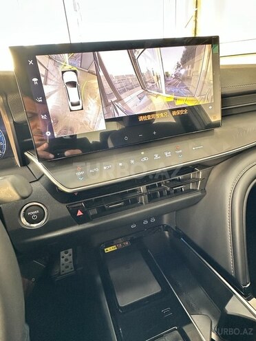 Toyota Camry-13