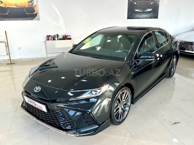 Toyota Camry-3