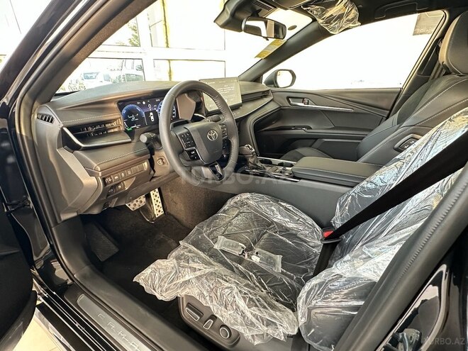 Toyota Camry-25