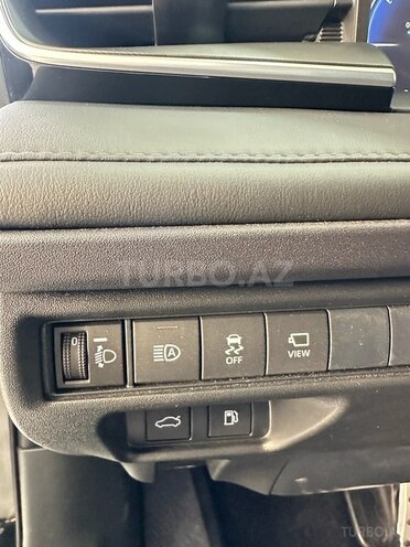 Toyota Camry-22