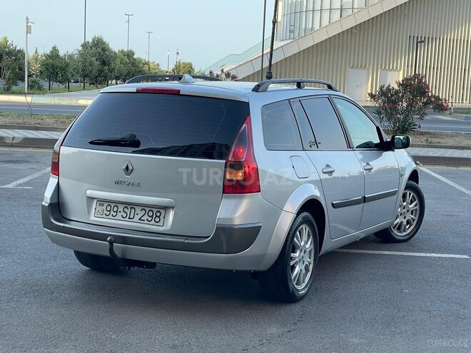 Renault Megane-15