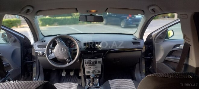 Opel Astra 2009, 378,000 km - 1.3 l - Bakı