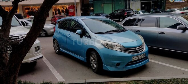 Nissan Note-7