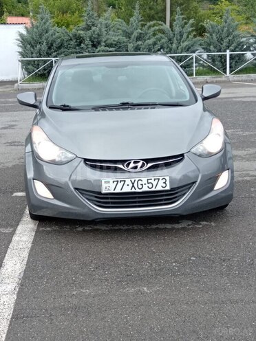 Hyundai Elantra 2013, 200,000 km - 1.8 л - Şəki