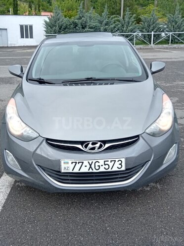 Hyundai Elantra 2013, 200,000 km - 1.8 л - Şəki