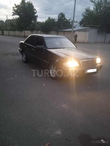 Mercedes C 220 1995, 377,000 km - 2.2 l - İsmayıllı