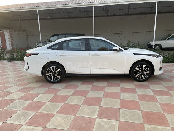 Changan Qiyuan A05 2025, 0 km - 1.5 л - Bakı