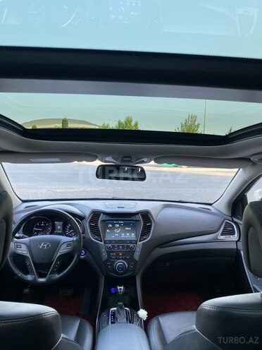 Hyundai Santa Fe-9