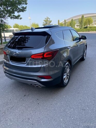 Hyundai Santa Fe-11
