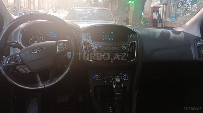 Ford Focus 2015, 203,000 km - 1.5 л - Bakı
