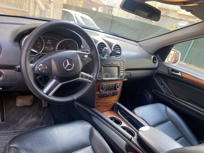 Mercedes ML 350 4MATIC 2009, 256,000 km - 3.5 l - Bakı