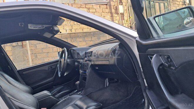 Mercedes C 280 1995, 280,000 km - 2.8 l - Bakı