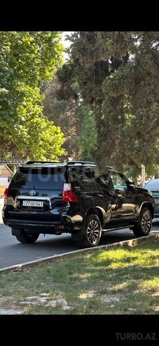 Toyota Land Cruiser Prado-10