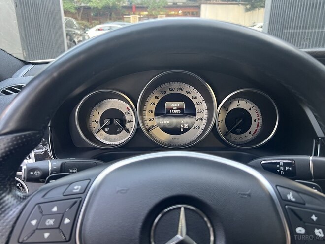 Mercedes E 220 d 2015, 113,000 km - 2.1 l - Bakı